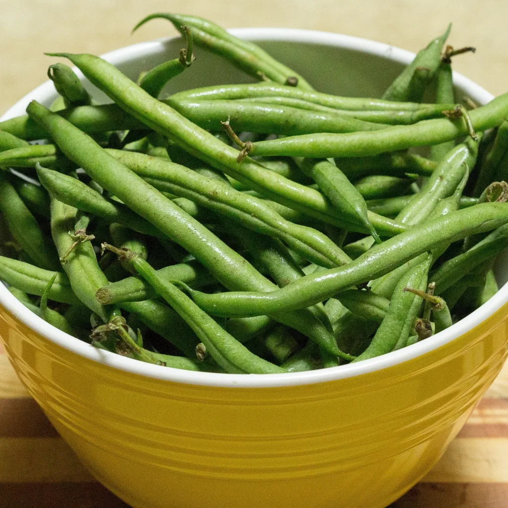 haricots verts dans un bol